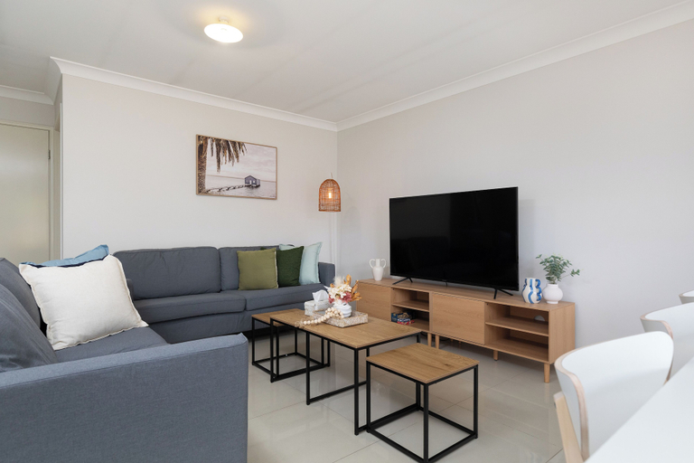 Others 3, Smart Suites Self Check-in Apartments 6 Stockport, Acacia Ridge
