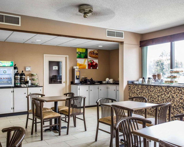 Food & Drinks 5, Quality Inn Mullins - Marion, Marion