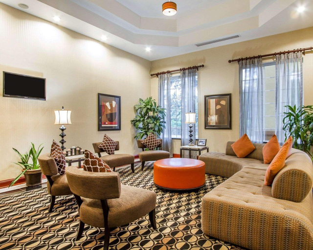 Public Area 2, Quality Inn & Suites Greenville I-65, Butler