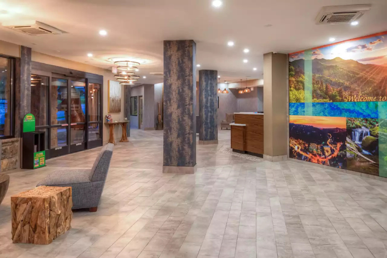 Public Area 3, Clarion Pointe Downtown Gatlinburg, Sevier