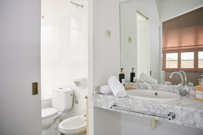 Bathroom 5, Xalet La Coromina, Girona