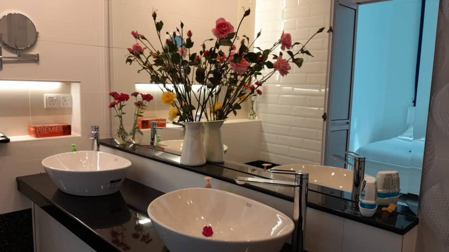 Bathroom 3, Rose Hill Gardens, Cameron Highlands