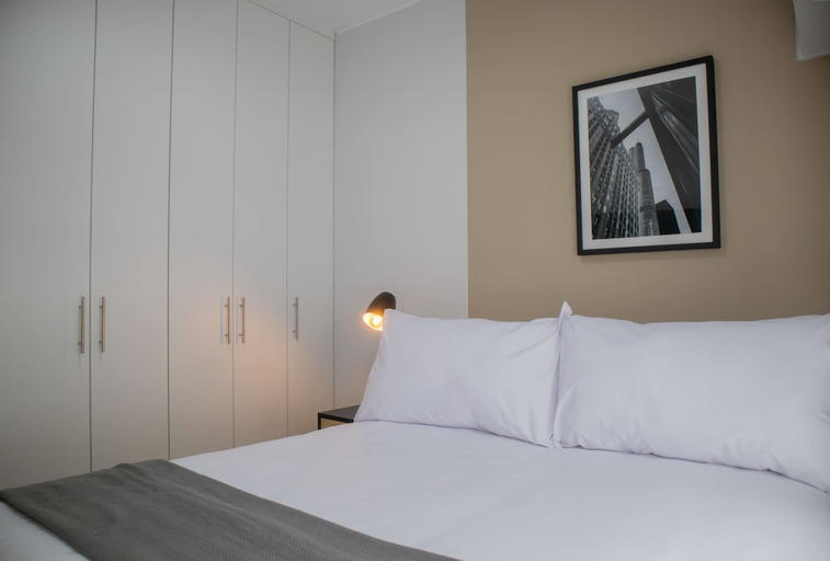 Room 5, w Elegant 2BR w Distinctive Deco in Miraflores, Lima
