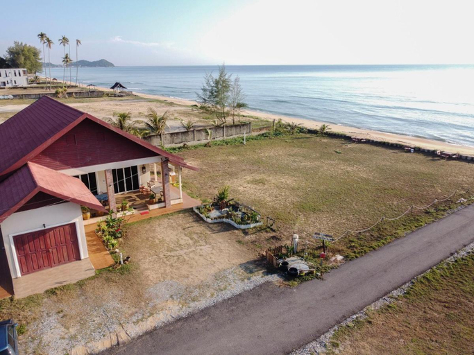Others 3, KC Beachfront, Marang