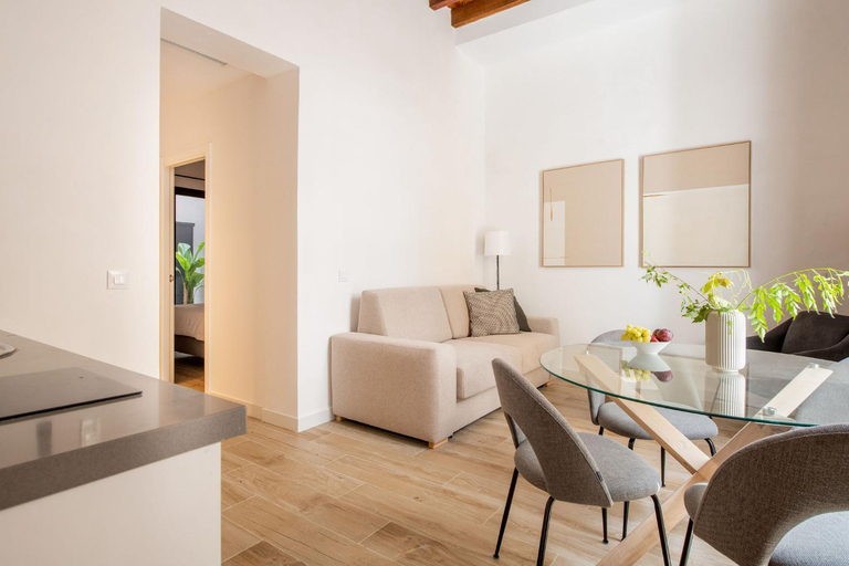 Kitchen 4, Santa Ana 18 Suite Apartments, Sevilla