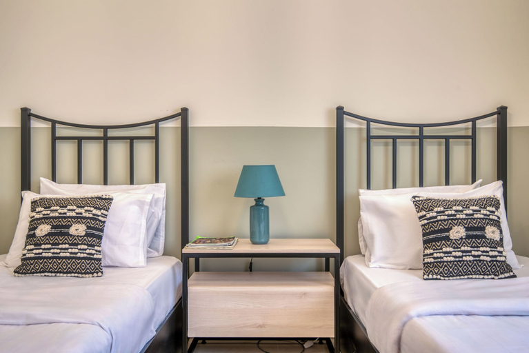 Others 5, Vinyl 3-Bedroom Apartment in Zouk Mikael, Kasrouane