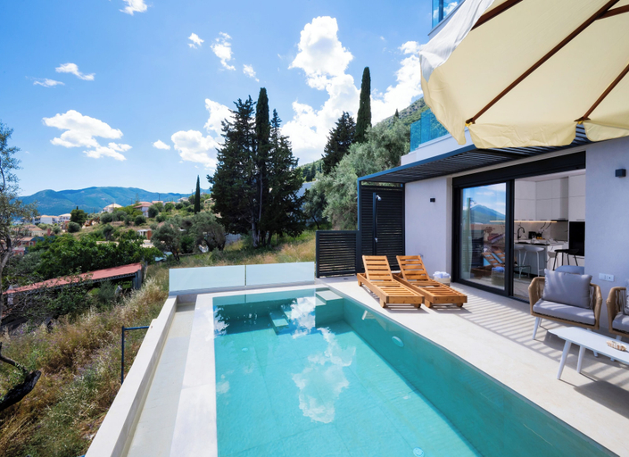 Sport & Beauty 3, Nicole's Luxury Collection, Ionian Islands