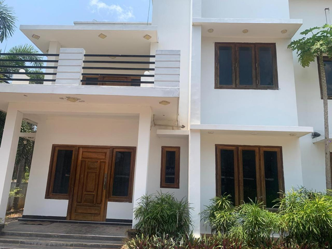 Others 4, Villa Thaarhai, Nallur