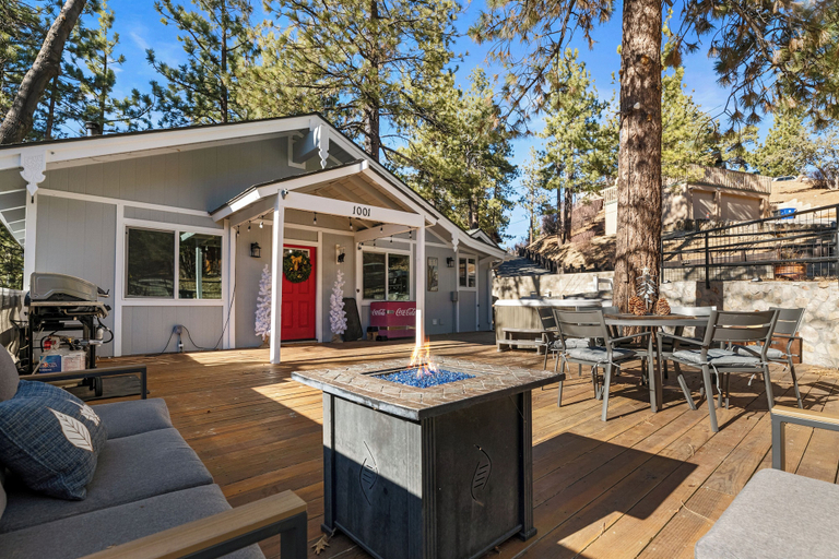 Others 5, Alpine Retreat, San Bernardino