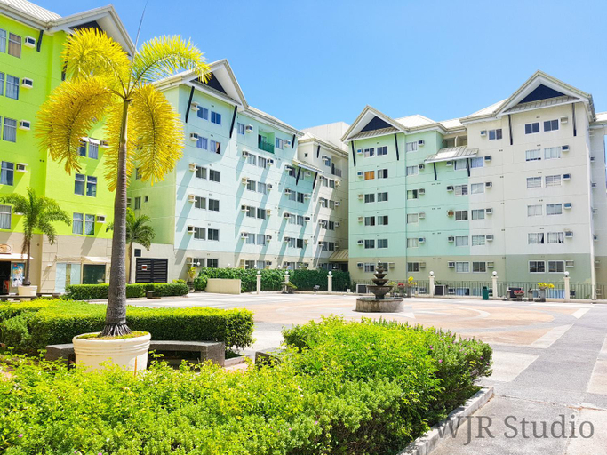 Others 2, Centropolis King Bed Deluxe, Muntinlupa