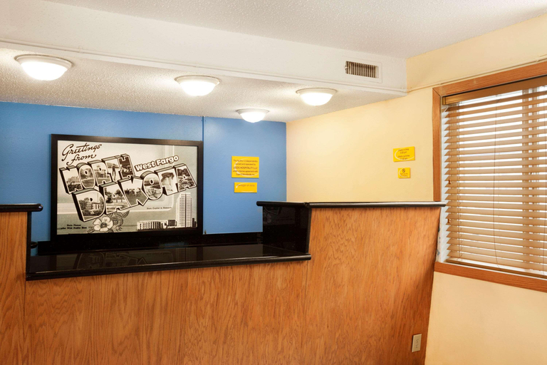 Public Area 3, Super 8 by Wyndham West Fargo Main Ave ND, Cass