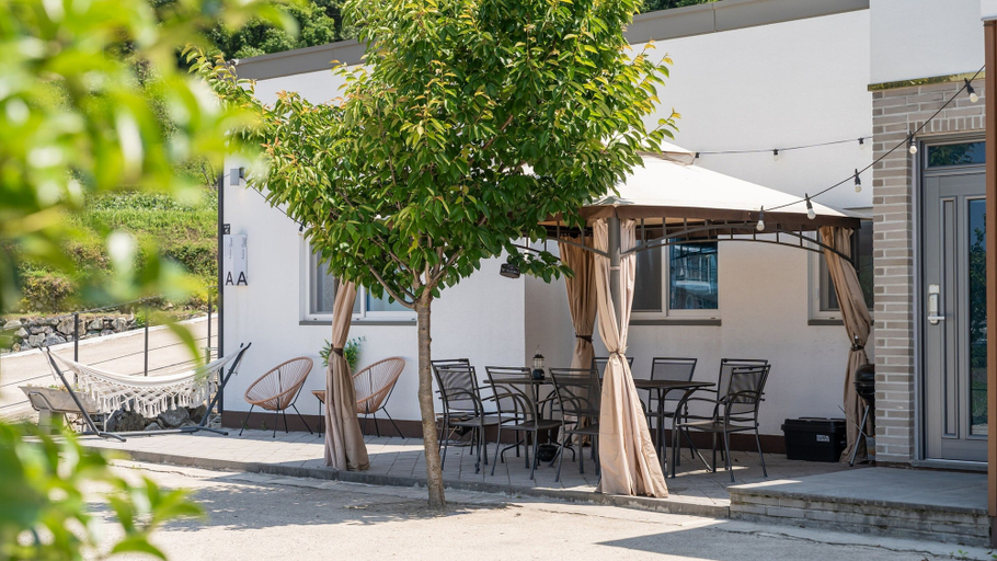 Exterior & Views 2, Namhae Andante Pension, Namhae