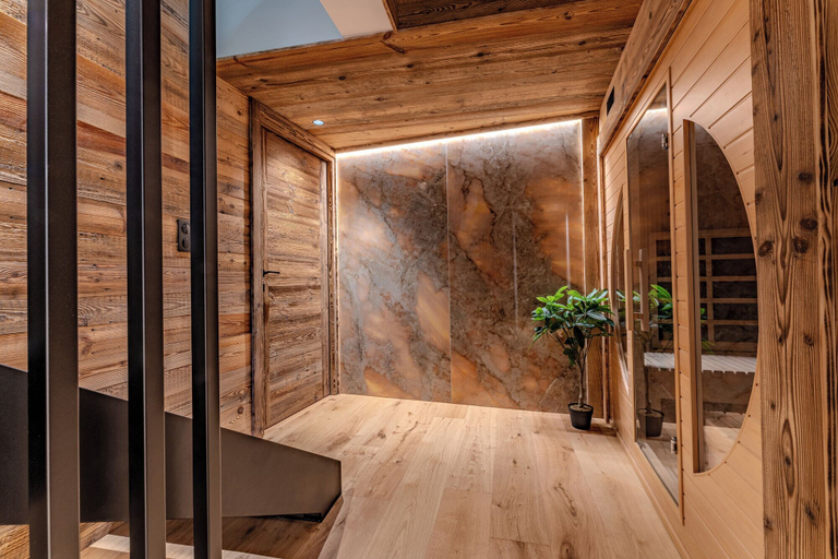 Others 4, Le M Chalet, Haute-Savoie