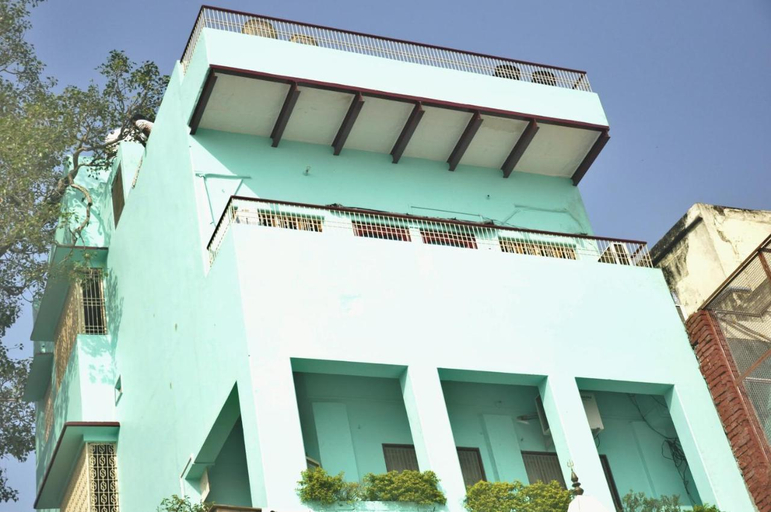 Others 4, Kedareswar B&B, Varanasi