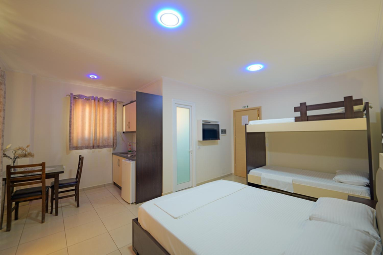 Bedroom 4, Vila Kristiano Ksamil, Sarandës