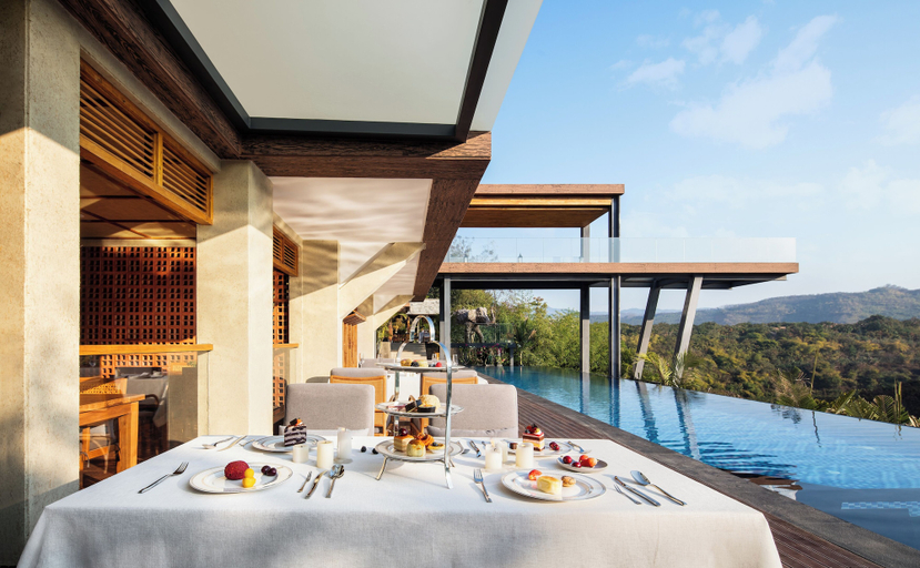 Food & Drinks 5, Jinghong Bood Panorama Resort Inn, Xishuangbanna Dai