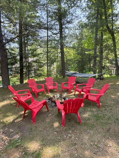 BBQ/picnic area, Waubee Lake Remodeled Cozy Cottage on ATV Trails, Oconto