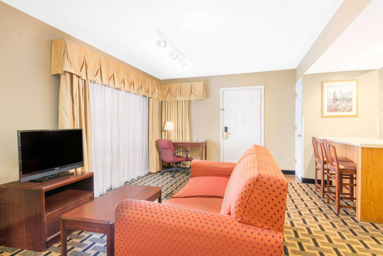 Bedroom 3, Hawthorn Suites By Wyndham Wichita East, Sedgwick