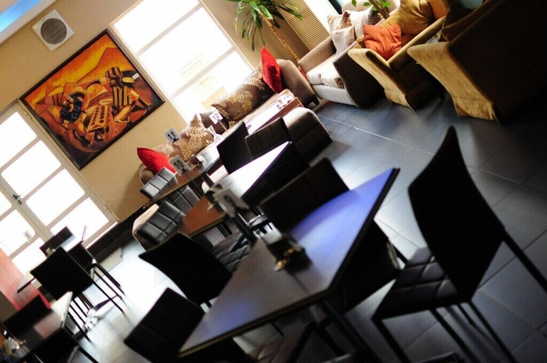 Food & Drinks 4, Atlantic Suites, Akure North
