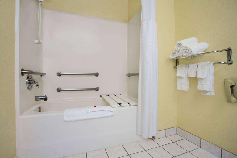 Bathroom 4, Super 8 by Wyndham Lynchburg VA, Lynchburg