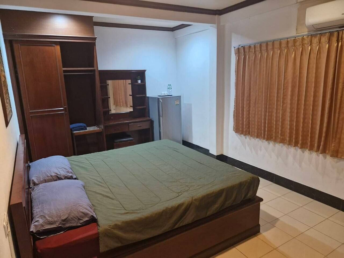 Bedroom 3, Green Hotel, Pattaya
