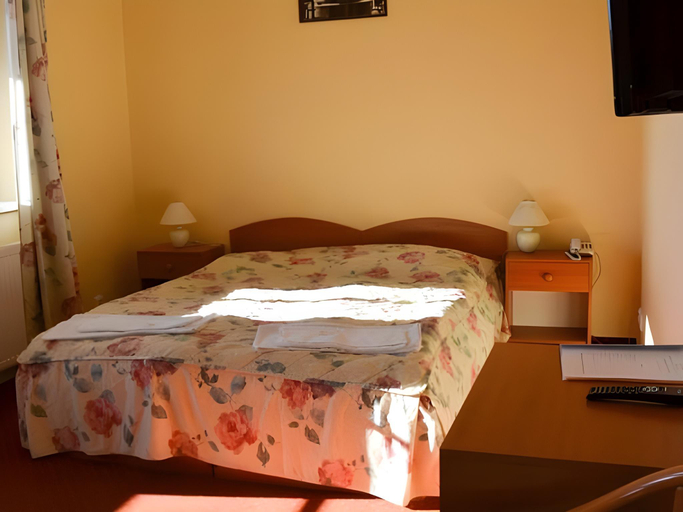 Bedroom 2, Apartmany hotelu Ostry, Klatovy