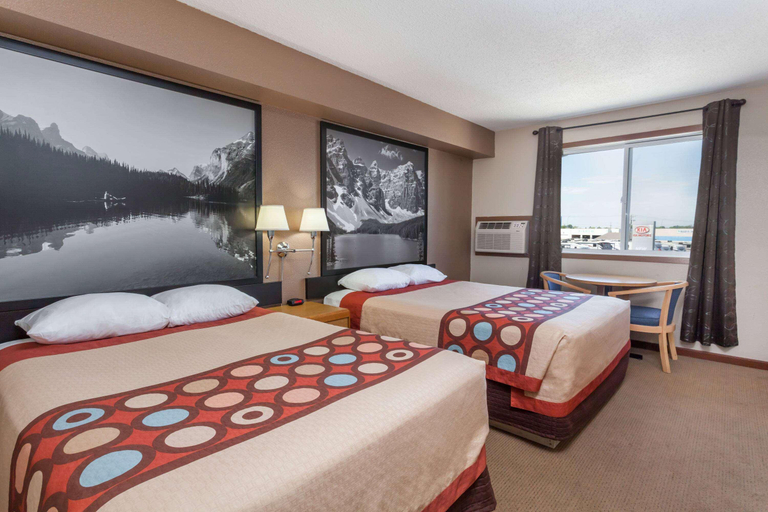 Bedroom 3, Super 8 By Wyndham Medicine Hat Ab, Division No. 1