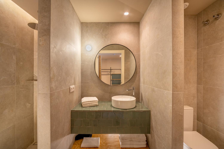 Bathroom 5, Aqua Hotel Bertran Park, Girona