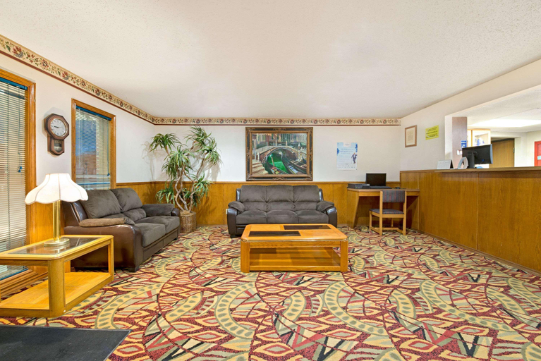 Public Area 2, Super 8 by Wyndham Plano/Dallas Area, Collin