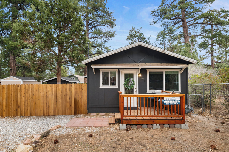 Exterior & Views 2, The Maple Lane Hideaway, San Bernardino