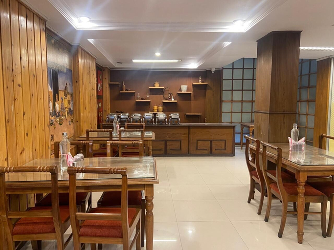 Food & Drinks 5, Orangepetal Comfort Himalayan Resort, Darjiling