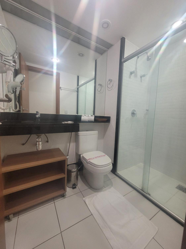 Bathroom 5, Athos Bulcao Executive By Rei dos Flats, Brasília