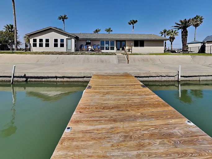 Others 1, Sunrise Bay by Miss Kitty’s, Aransas