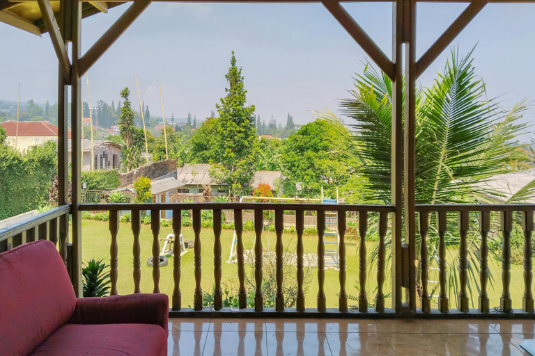 Exterior & Views 3, Villa Al Ikhlas Puncak RedPartner, Bogor