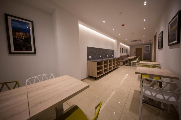 Others 5, STAY AT 9020, Saint Paul's Bay