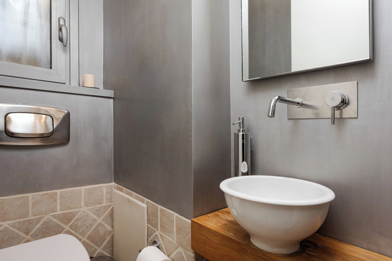 Bathroom 2, Vouliagmeni Exclusive Residence, Attica