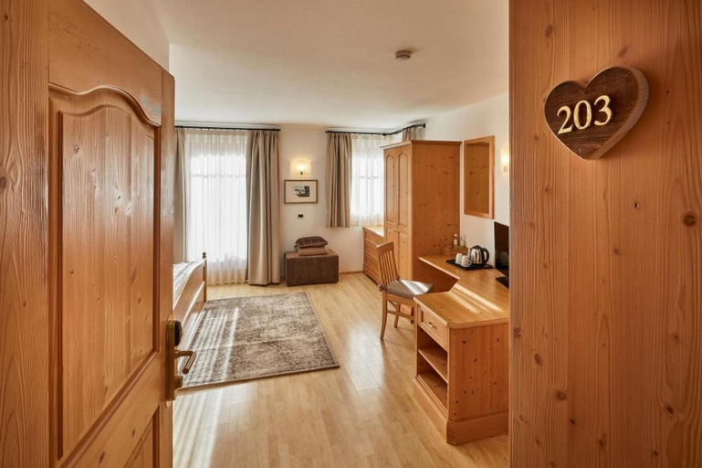 Bedroom 3, Ciasa Verena, Bolzano