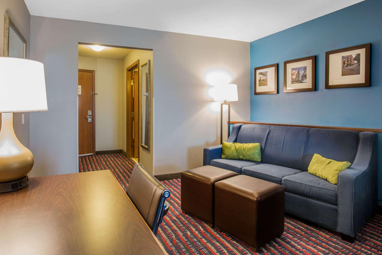Bedroom 3, Comfort Suites East St. Louis, Saint Clair