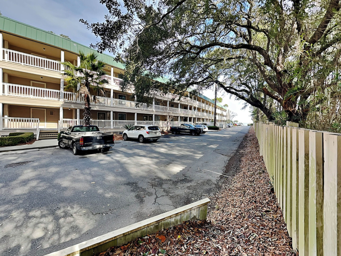 Exterior & Views 2, The Spa 1219 by Hilton Head Retreats, Beaufort