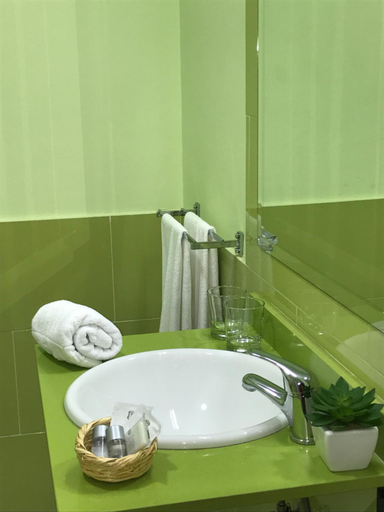 Bathroom 5, Lince, Sevilla