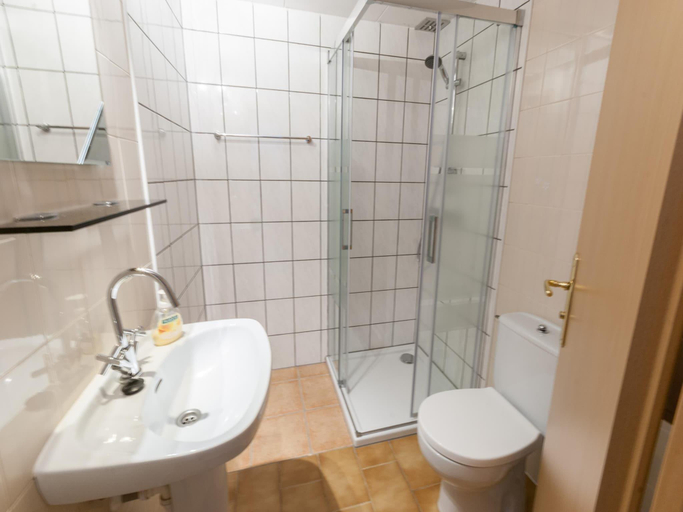 Bathroom, Holiday Home Castello near Empuriabrava, Girona