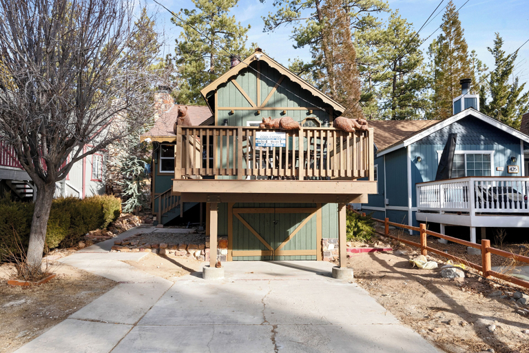 Exterior & Views 2, Big Bear Cottage, San Bernardino