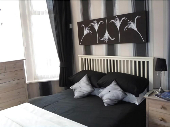Bedroom 2, The Villa Hotel, Blackpool
