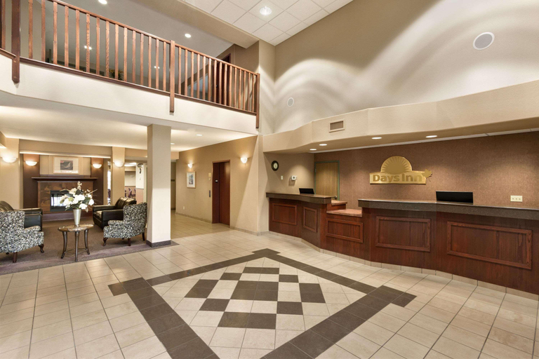 Public Area 2, Days Inn by Wyndham Thunder Bay North, Thunder Bay