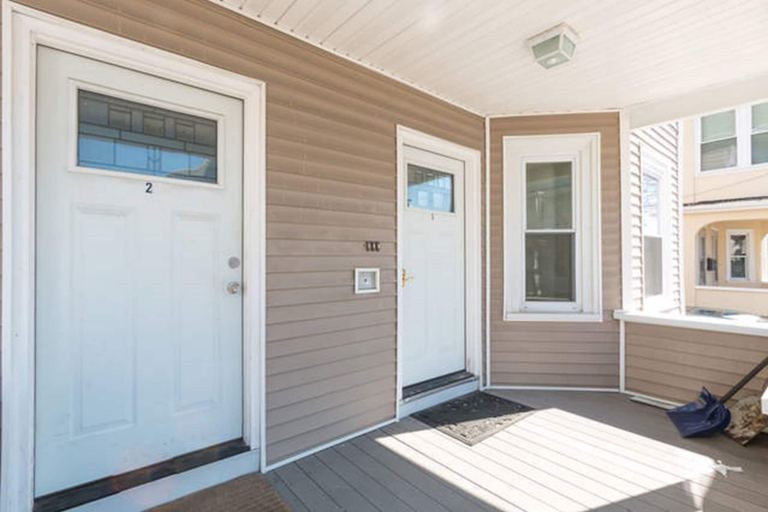 Others 3, 3 bd 2 ba Unit, Middlesex