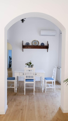 Others 5, Castellano suites, Trapani