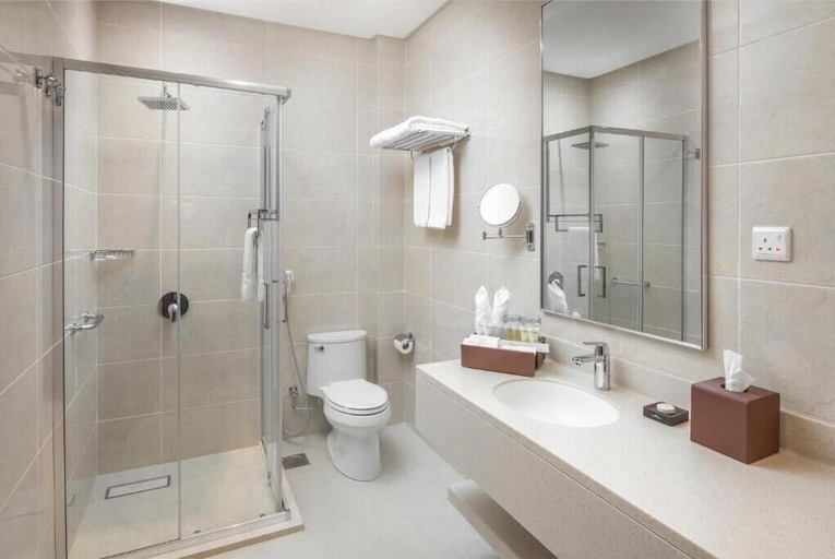 Bathroom 5, Landmark Hotel & Suites, Jeddah
