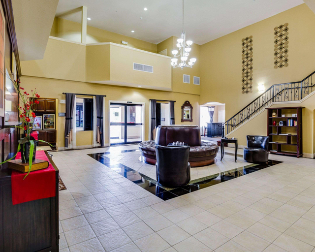 Public Area 3, Comfort Suites (Deer Park), Houston