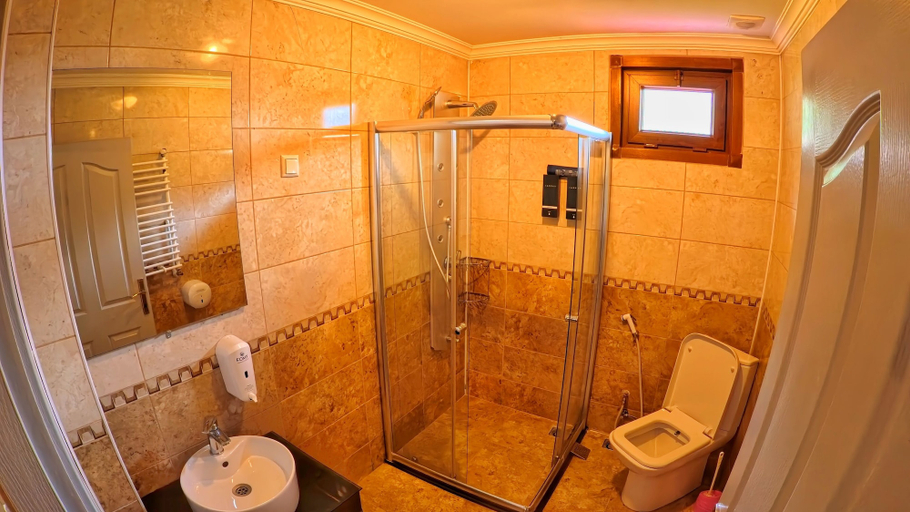 Bathroom, Nil Pansiyon, Çaykara