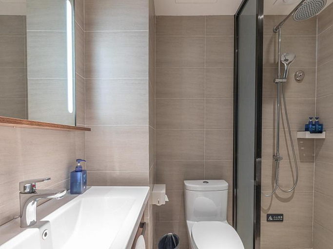 Bathroom 3, Hanting Hotel Beijing Zongbu Jidi, Beijing